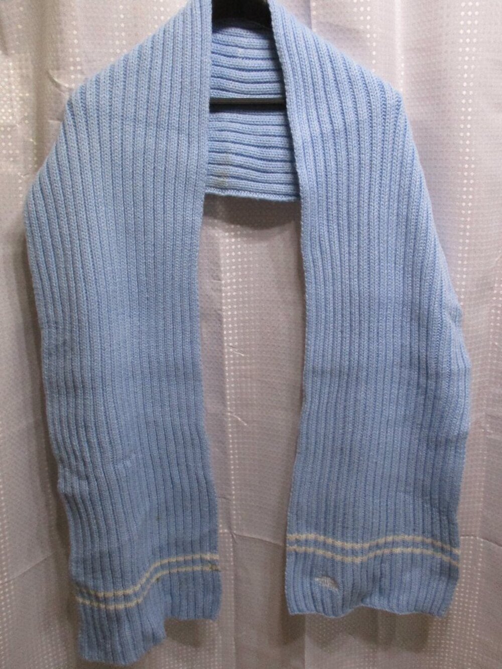 The North Face Blue & White Extra Long Scarf Made-Canada 100% Acrylic  38" x 12"